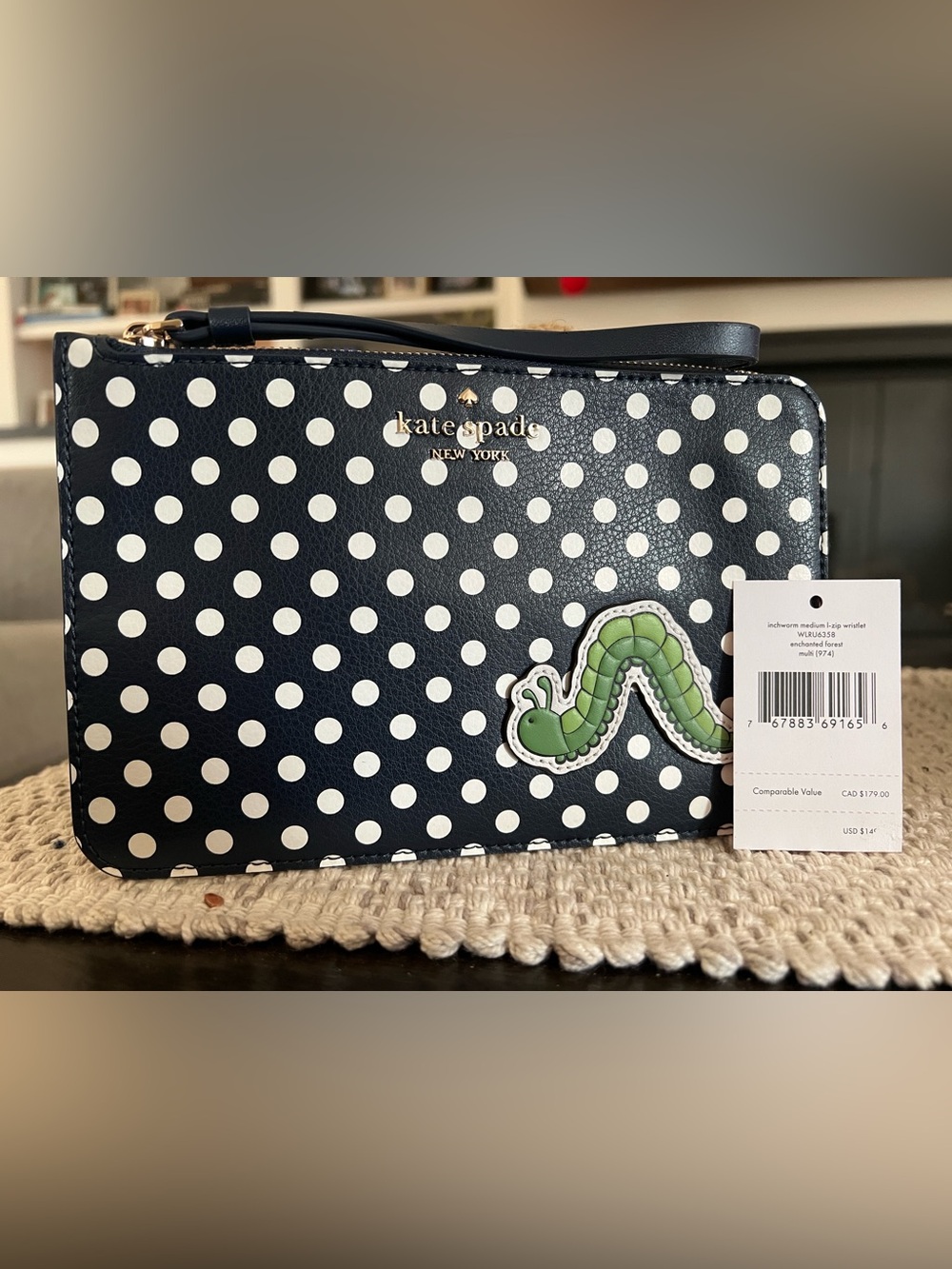 Kate Spade ♠️ Enchanted Forest inchworm medium L-Zip wristlet